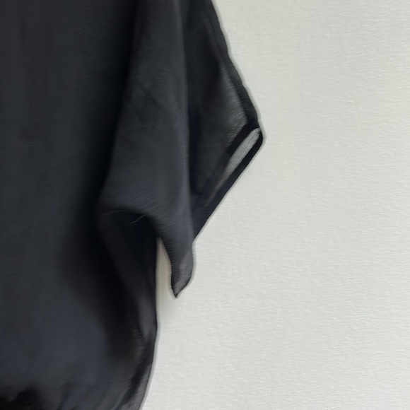 Express shear black top size medium - Picture 2 of 4